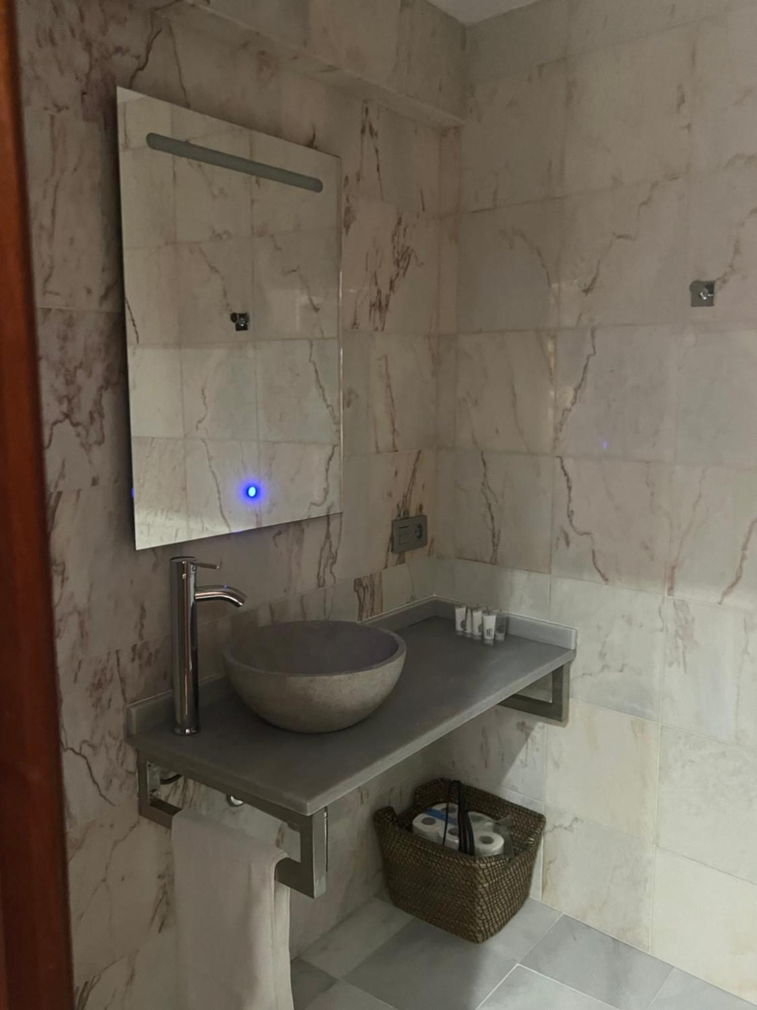 Apartamento Turistico San Nicolas Avilés Extérieur photo